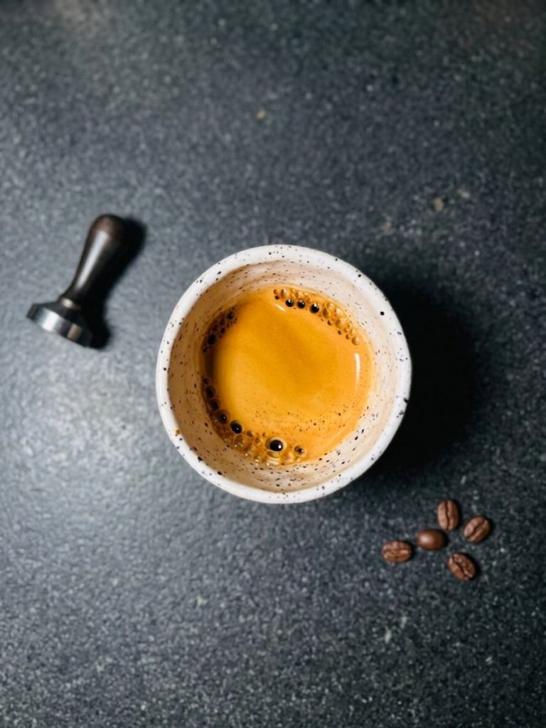 de ce cafeaua este acra